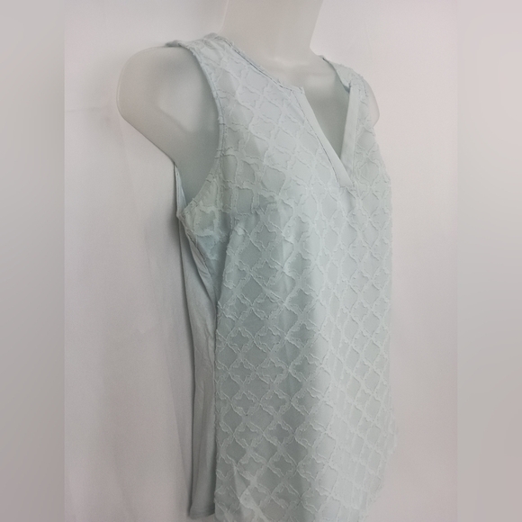 2/$30 MARKET & SPRUCE Sleeveless Periwinkle Blue Patterned Top (#215) - Picture 5 of 8